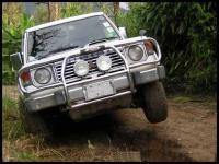 <br />Mitsubishi PAJERO 2.6 83-91